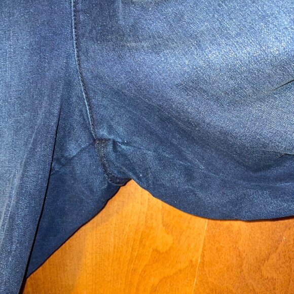 Dark Wash Denim Pull-On Womens Jeggings Back Pockets & Side Slit Hem Size 24W - Picture 4 of 7